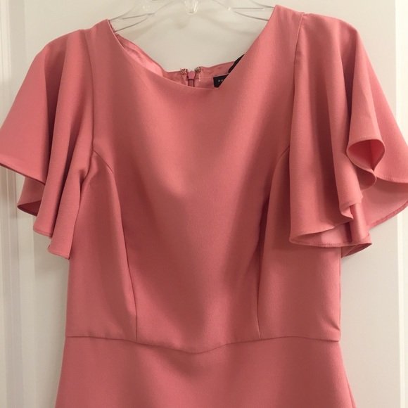 NEW White House Black Market Flutter Sleeve Dress - Picture 3 of 4